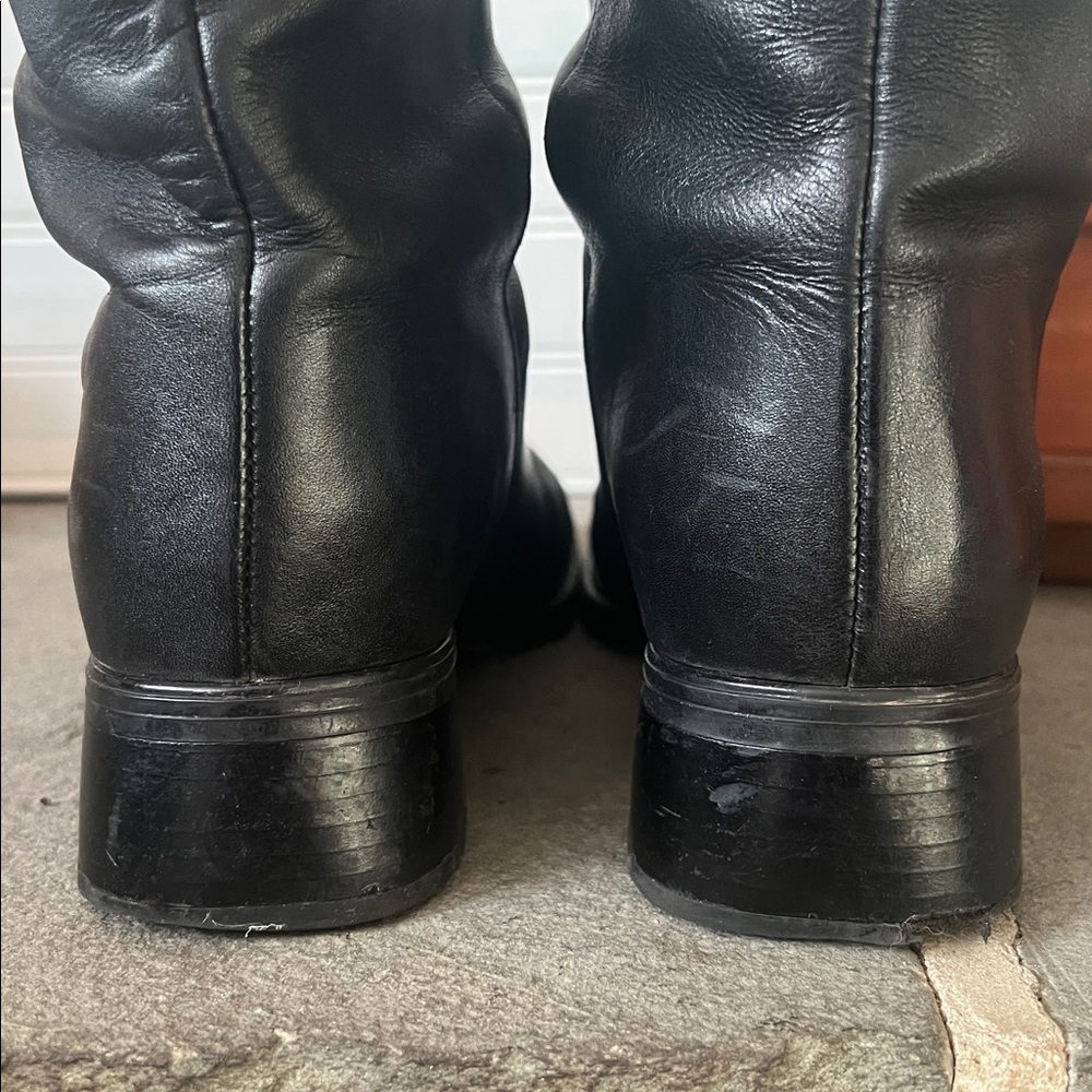 Santana Canada Waterproof Tall Women’s Boots - Picture 3 of 14